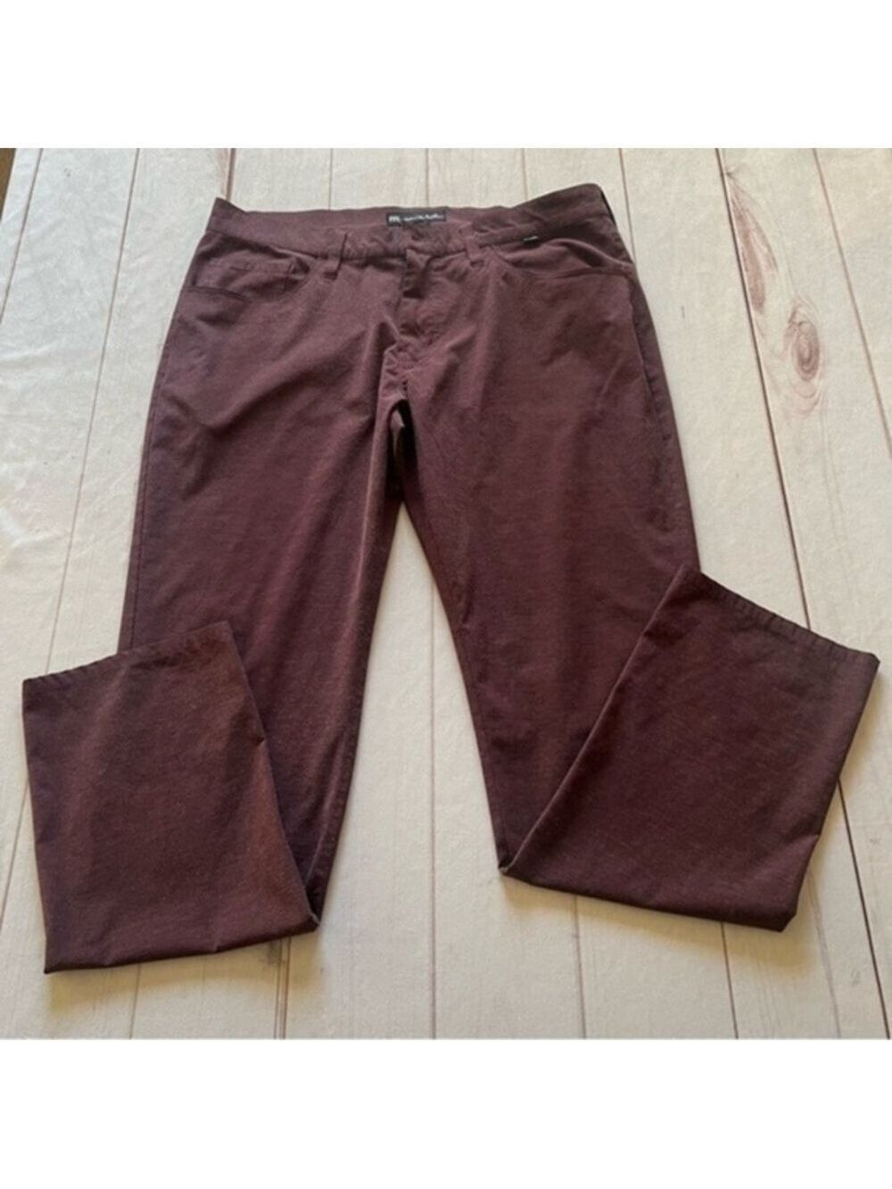 Travis Mathew Golf Casual pants Men's‎ 32 Purple Maroon Straight Leg Comfortable